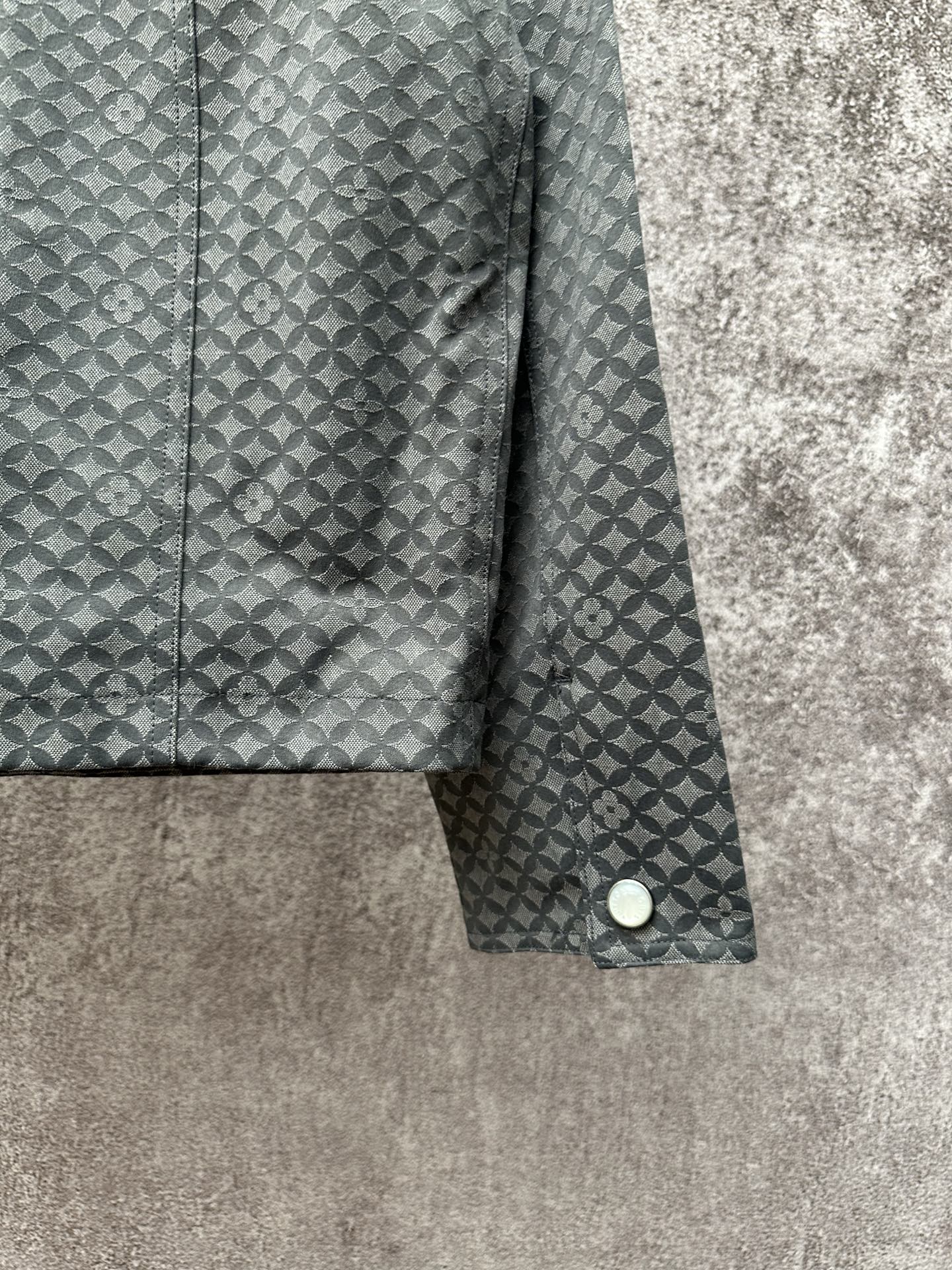 LV 精品仿製格紋拼皮夾克 男士秋冬外套｜歐美奢侈品精品推薦