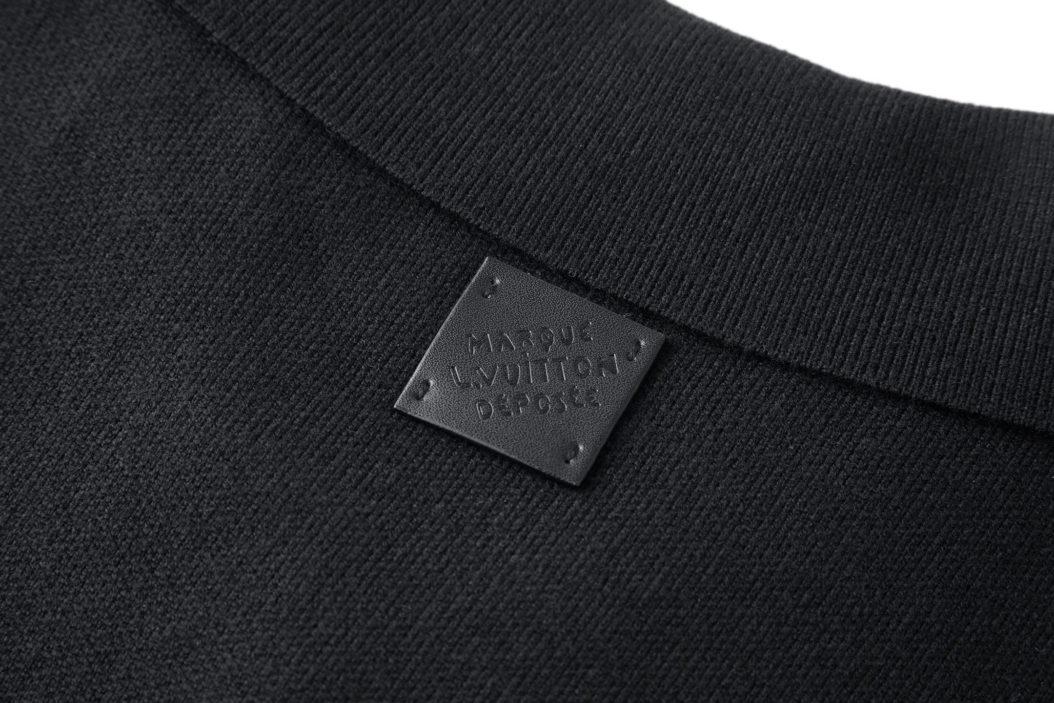 LV 原單黑色拼皮针织夾克外套 極簡設計質感上衣|超A仿原單精品圖片 8 LV 原單黑色拼皮针织夾克外套 極簡設計質感上衣|歐美奢侈品精品推薦