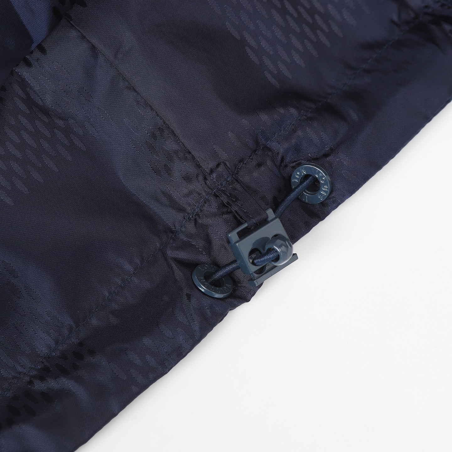 LV 超A貨深藍連帽防風外套 百搭時尚輕盈外套｜歐美奢侈品精品推薦