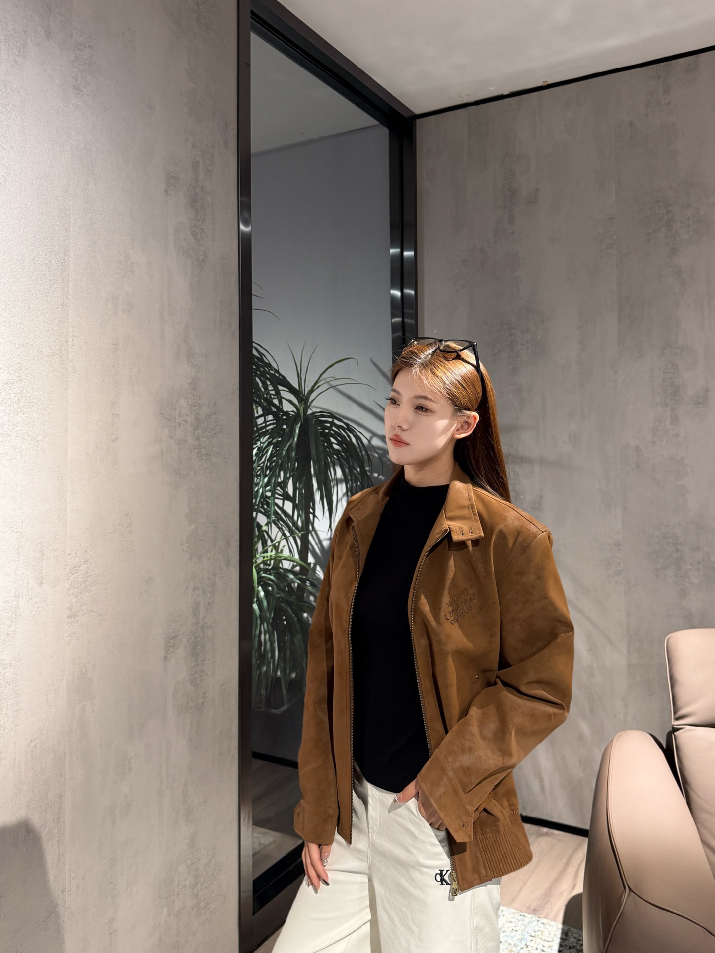 LV A貨麂皮情侶外套 咖啡色情侶款立領夾克｜歐美奢侈品精品推薦