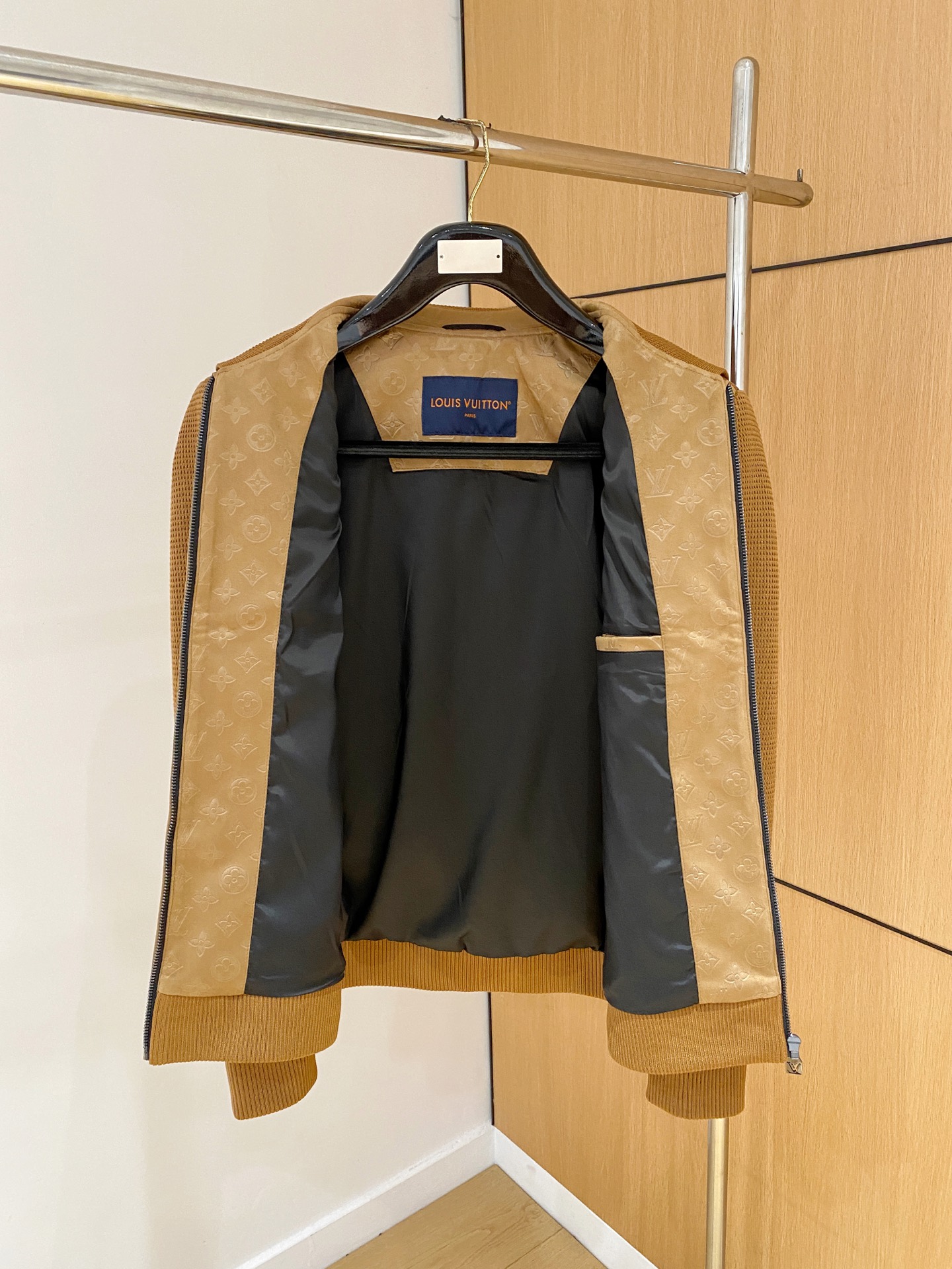 LV原單焦糖棕Monogram拼接針織外套 經典立領夾克｜歐美奢侈品精品推薦
