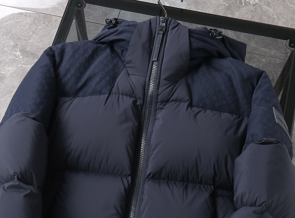 LV 高仿深藍羽絨外套 簡約連帽設計 冬季保暖精品款｜歐美奢侈品精品推薦