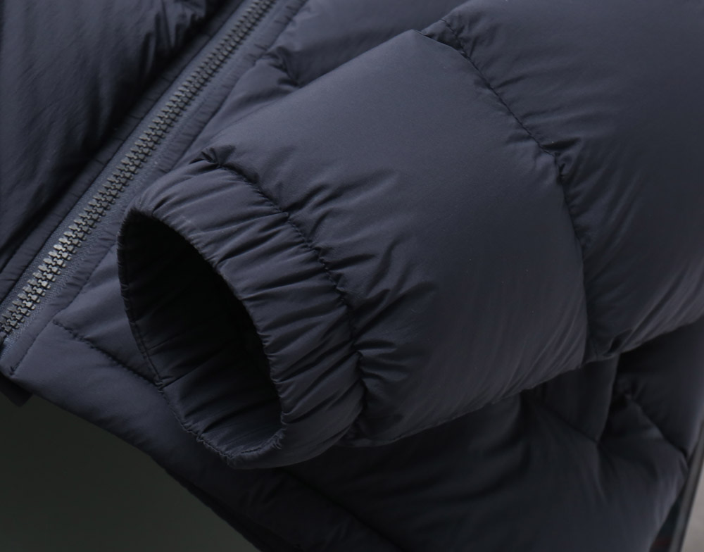 LV 高仿深藍羽絨外套 簡約連帽設計 冬季保暖精品款｜歐美奢侈品精品推薦