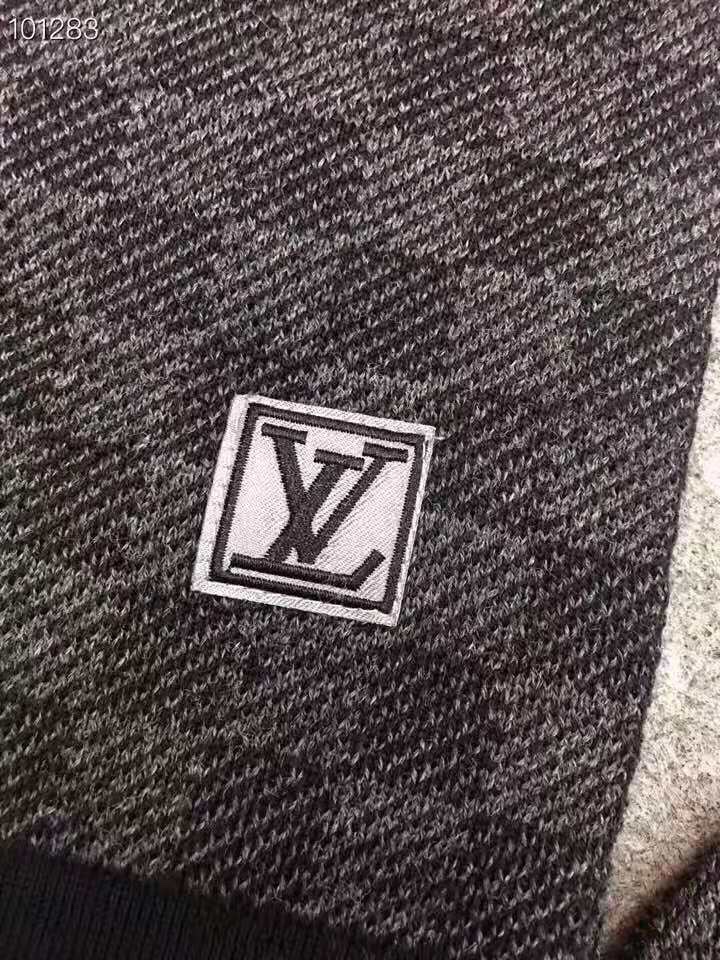 LV原廠出品深棕色針織圍巾帽組｜歐美奢侈品精品推薦