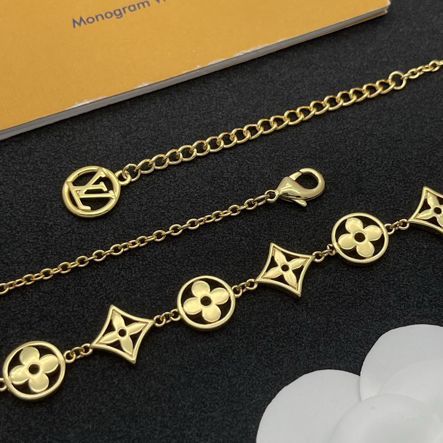 LV一比一金色Monogram花形鏈條項鍊經典精品款｜歐美奢侈品精品推薦