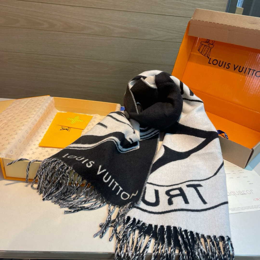 LV高仿黑白雙色流蘇圍巾冬季經典精品款｜歐美奢侈品精品推薦