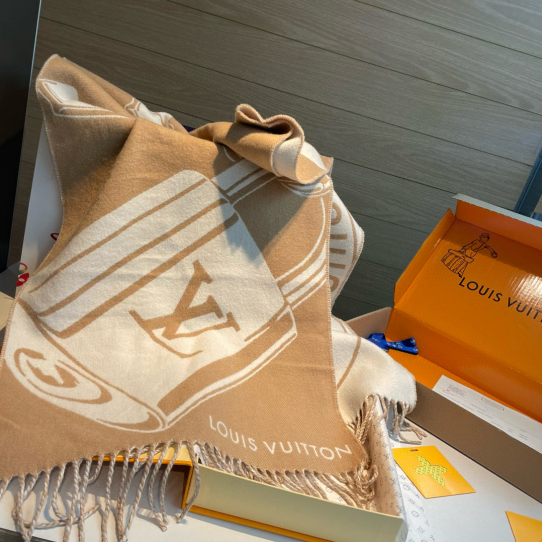 LV一比一米白拼焦糖流蘇圍巾柔和質感款｜歐美奢侈品精品推薦