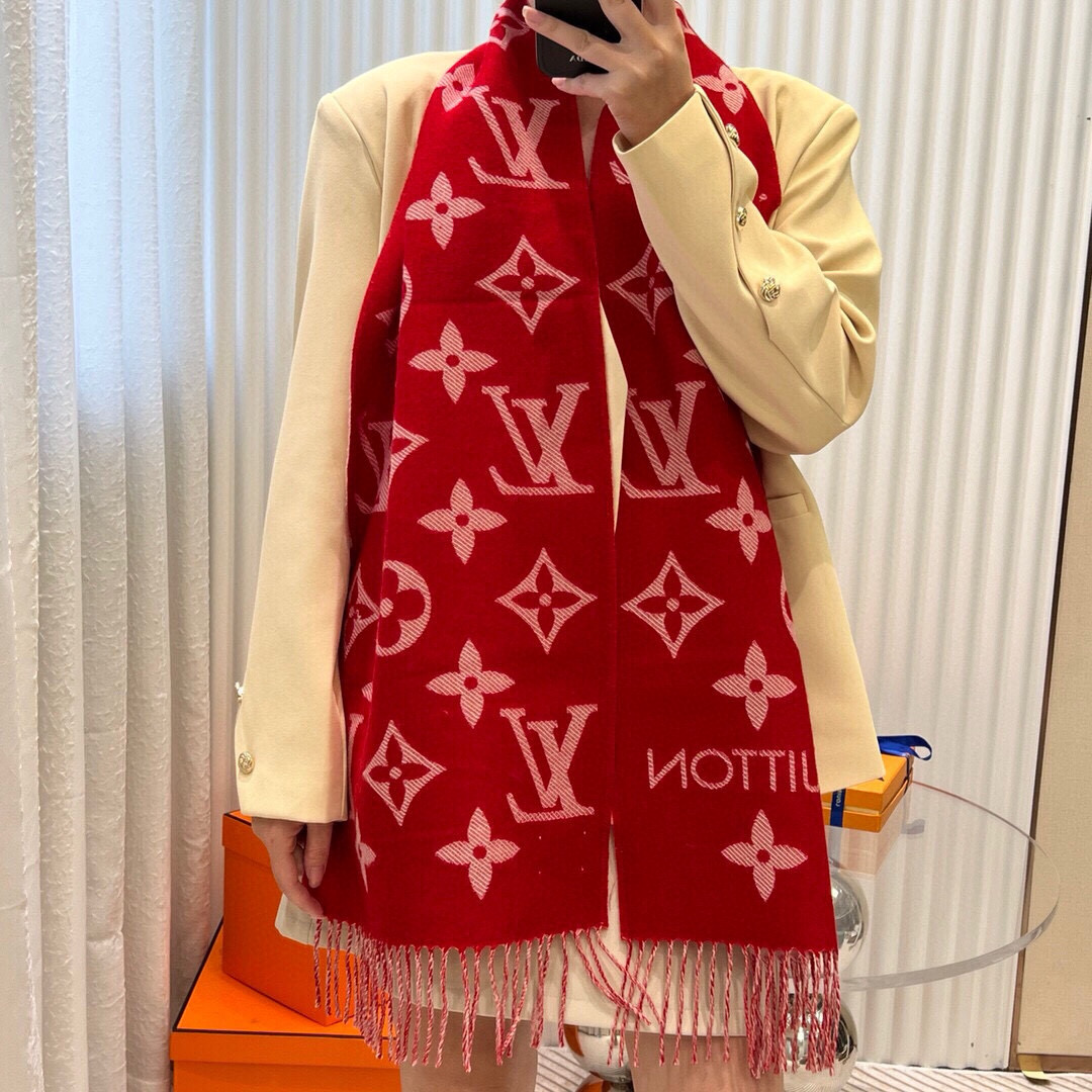 LV一比一紅色Monogram流蘇圍巾氣質百搭精品｜歐美奢侈品精品推薦