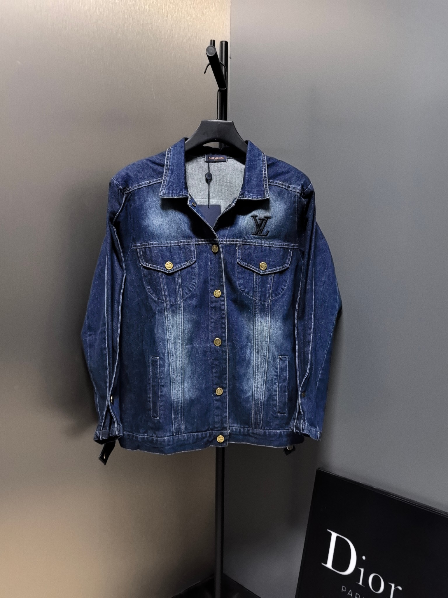 LV原單藍色牛仔外套 經典水洗Logo設計 男士款｜歐美奢侈品精品推薦