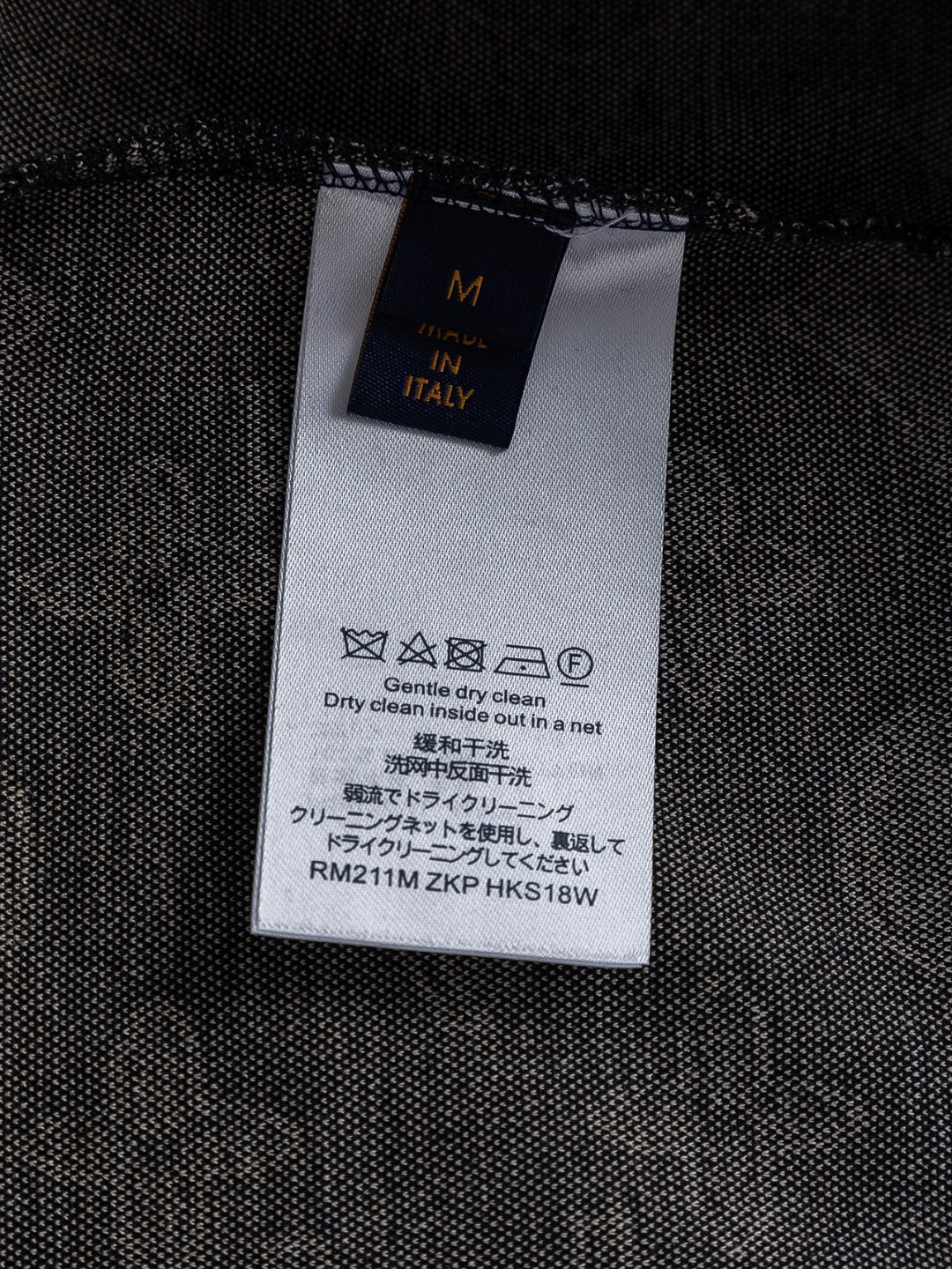 LV精品仿製深藍滿版老花連帽外套 經典字母印花男士外出上衣｜歐美奢侈品精品推薦