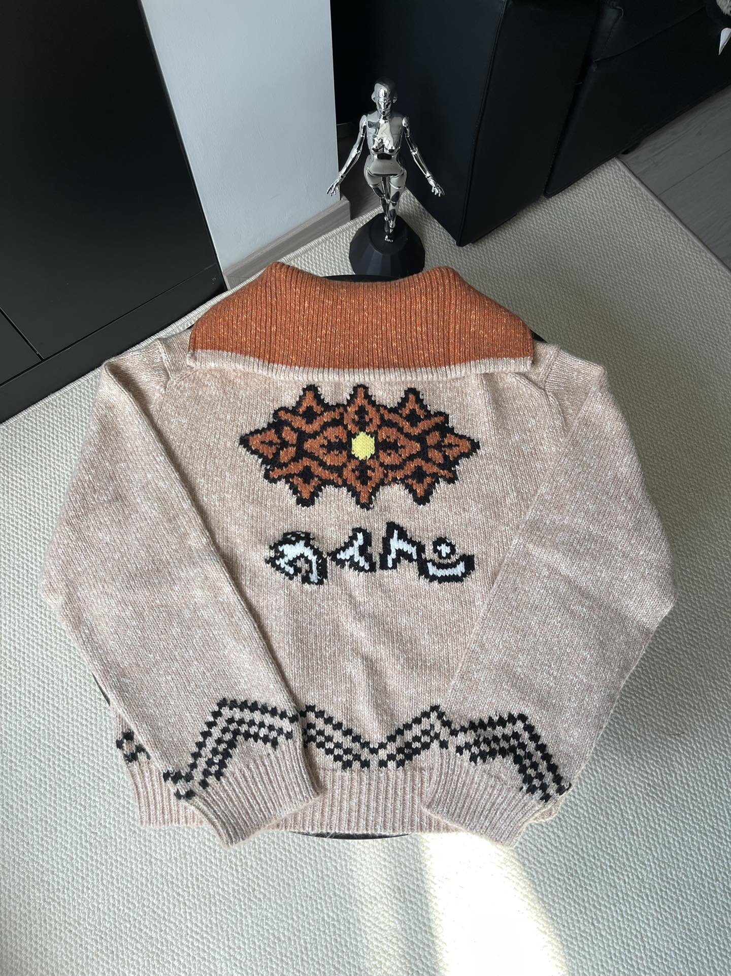 LV原單復古針織開襟外套 經典老花虎紋刺繡設計拉鍊毛衣｜歐美奢侈品精品推薦