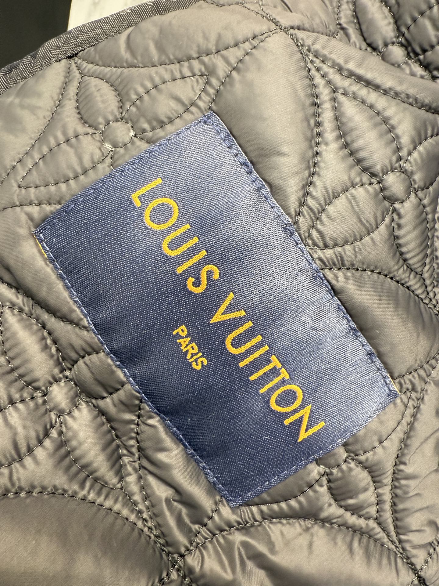 LV原單立領外套極簡防風黑色男士夾克｜歐美奢侈品精品推薦