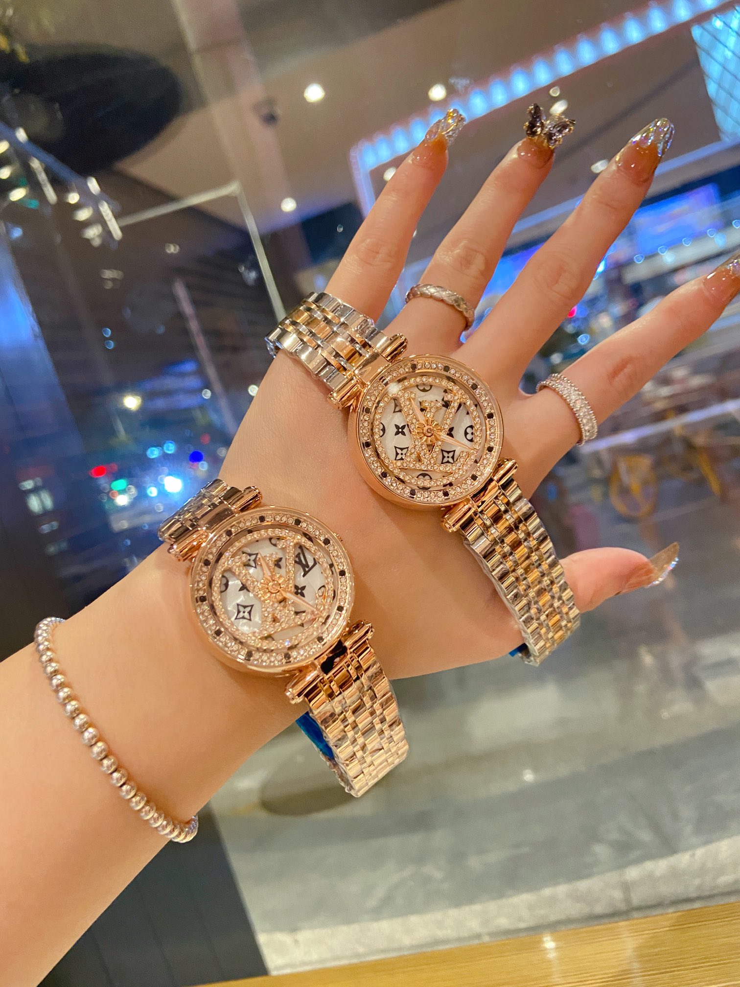 LV原單玫瑰金鑲鑽腕錶情侶對錶限量設計｜歐美奢侈品精品推薦