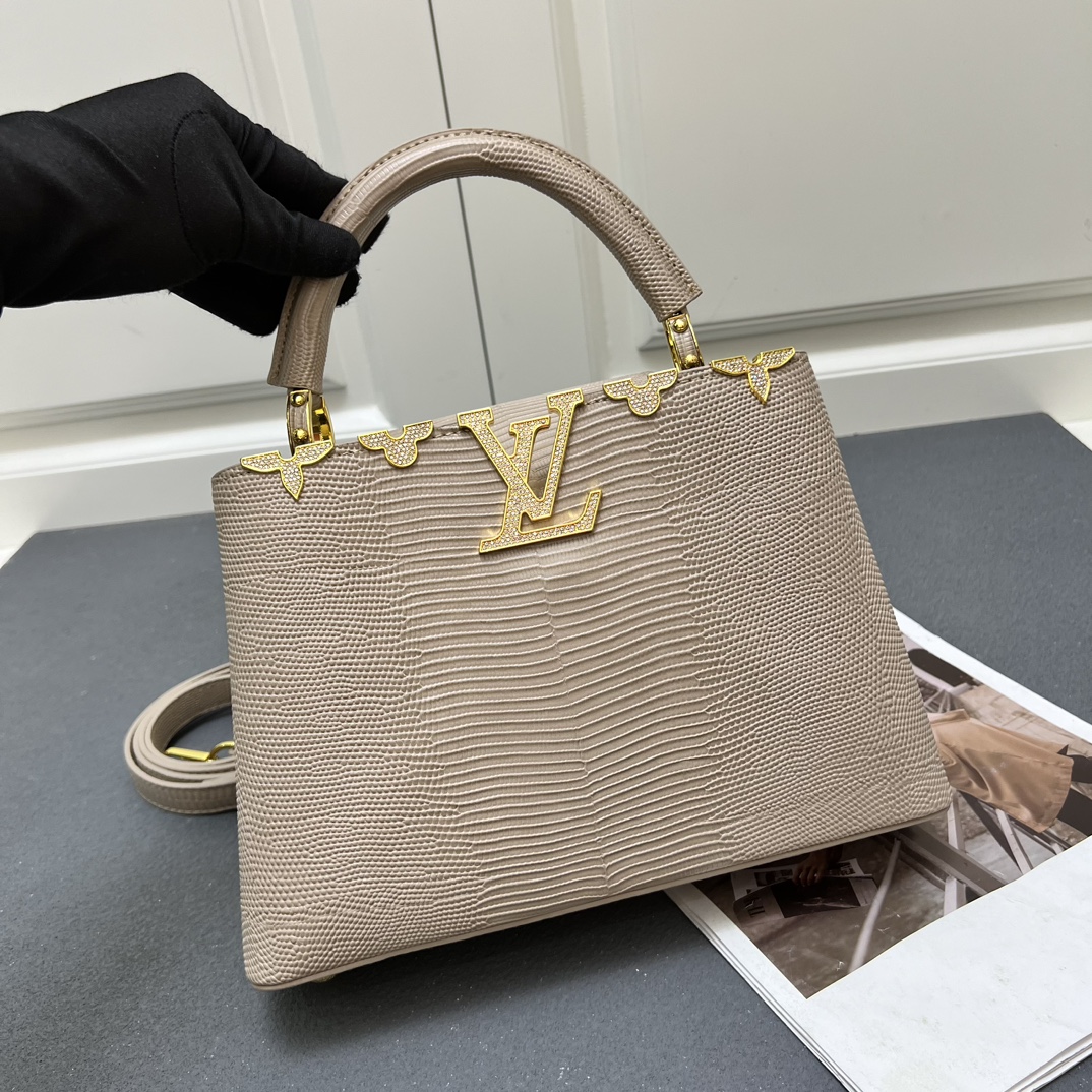 LV 一比一 M12297 米杏色壓紋手提包 金色扣27cm典雅通勤款|超A仿原單精品圖片 11 LV 一比一 M12297 米杏色壓紋手提包 金色扣27cm典雅通勤款|歐美奢侈品精品推薦