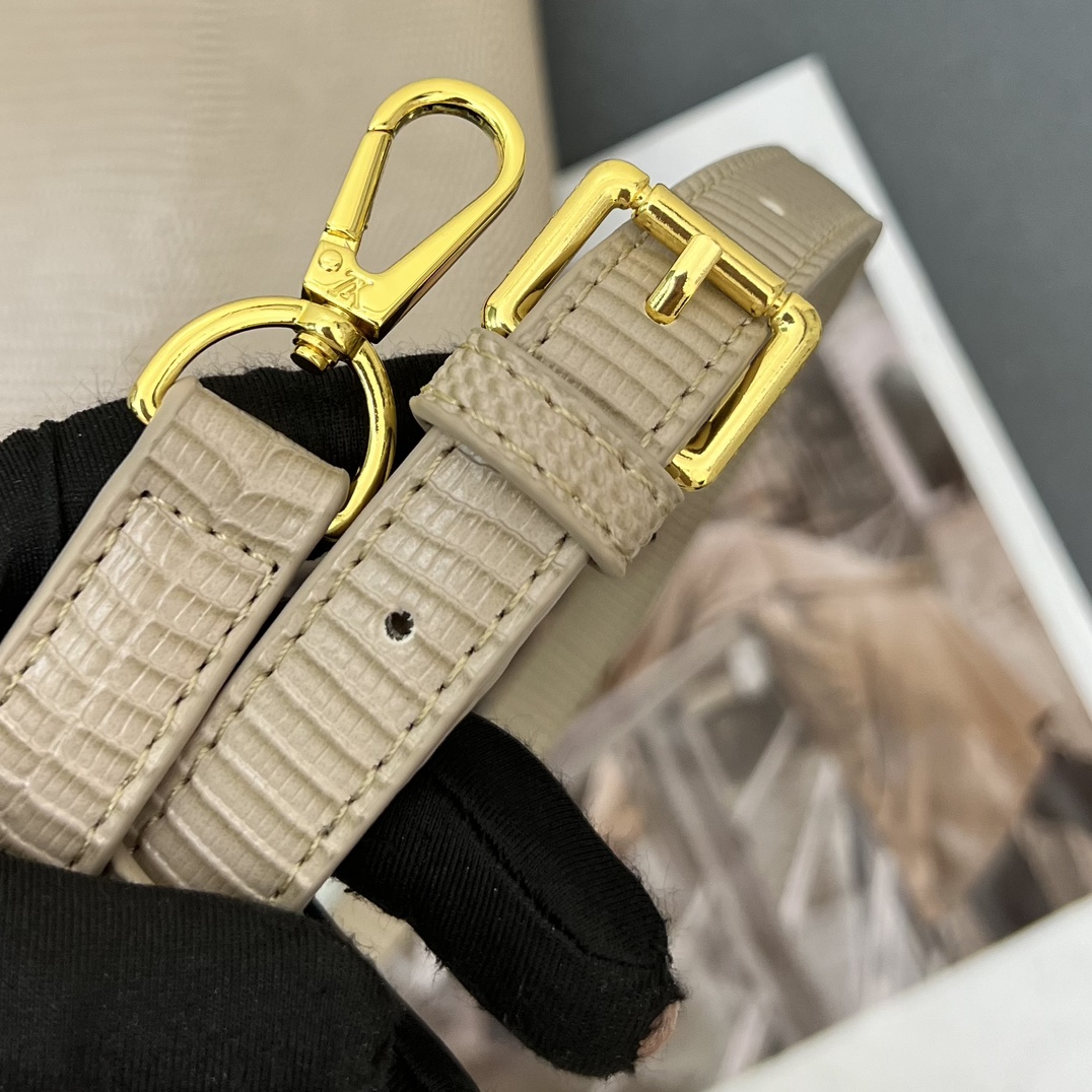 LV 一比一 M12297 米杏色壓紋手提包 金色扣27cm典雅通勤款|超A仿原單精品圖片 9 LV 一比一 M12297 米杏色壓紋手提包 金色扣27cm典雅通勤款|歐美奢侈品精品推薦