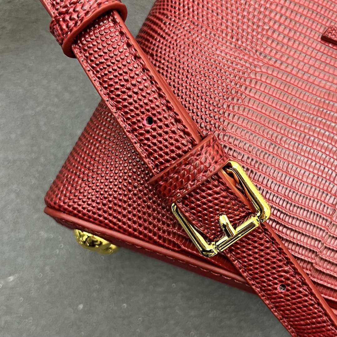 LV A貨 M99527 酒紅鱷魚紋小號手提包 21cm復古優雅肩背款｜歐美奢侈品精品推薦