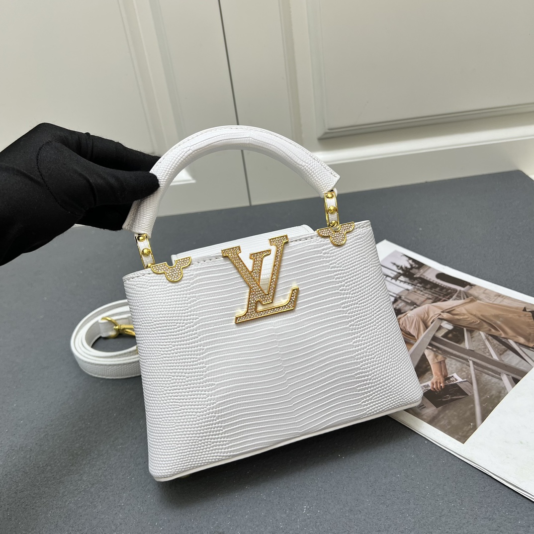 LV精品仿製Capucines Mini白色蜥蜴壓紋手提包21cm典雅百搭款|超A仿原單精品圖片 12 LV精品仿製Capucines Mini白色蜥蜴壓紋手提包21cm典雅百搭款|歐美奢侈品精品推薦
