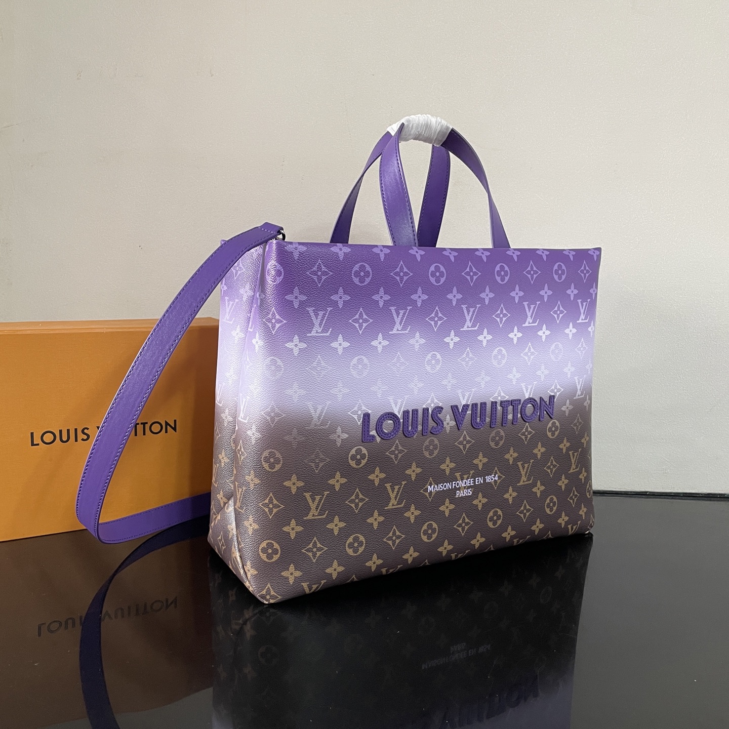LV原單女士手提托特包漸層紫Monogram大LOGO時尚百搭款｜歐美奢侈品精品推薦