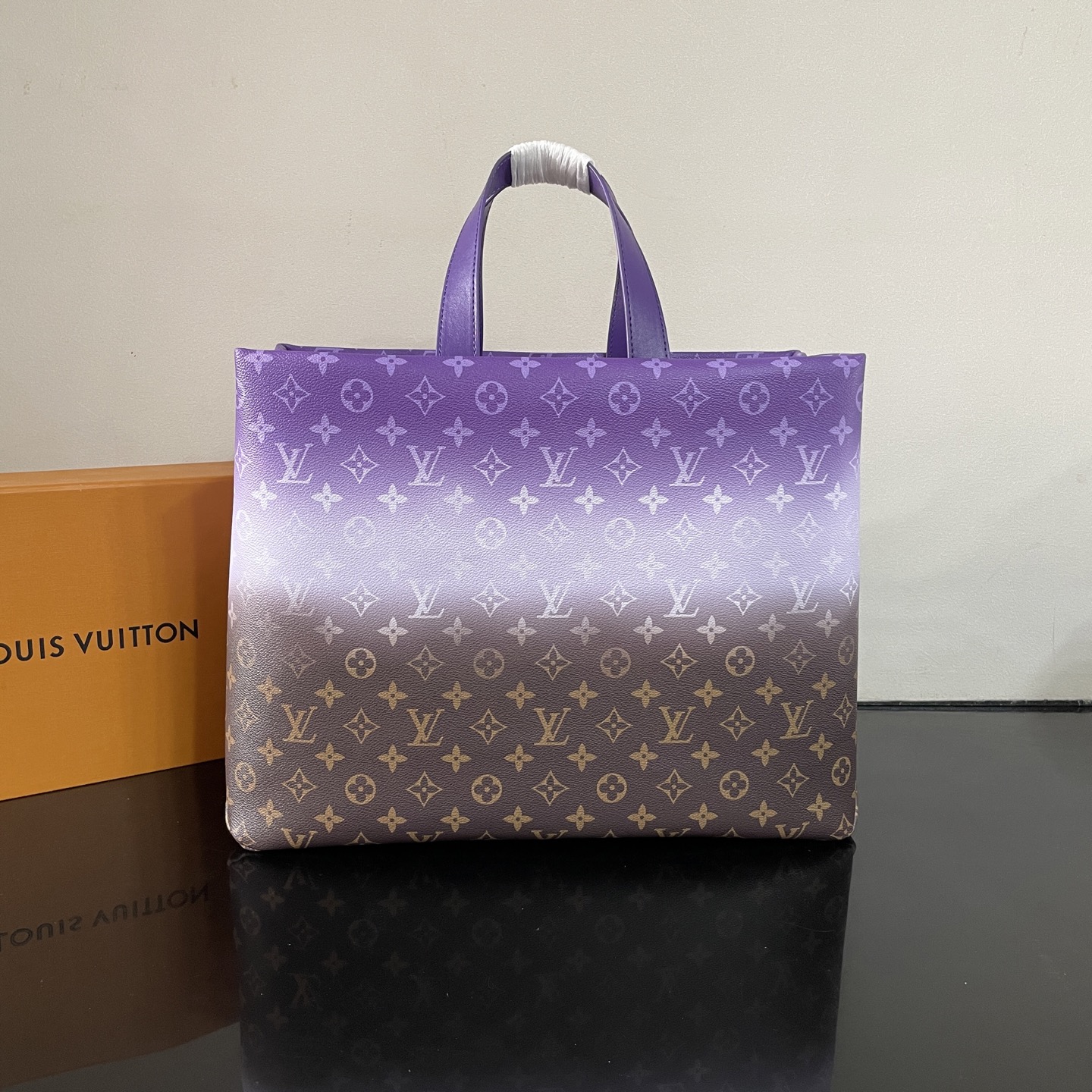 LV原單女士手提托特包漸層紫Monogram大LOGO時尚百搭款｜歐美奢侈品精品推薦