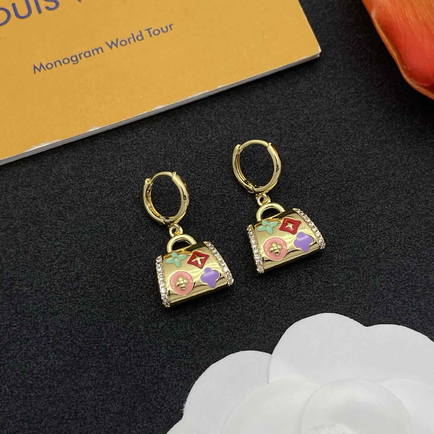 LV彩色手袋耳環 A貨精品琺瑯立體造型|超A仿原單精品圖片 12 LV彩色手袋耳環 A貨精品琺瑯立體造型|歐美奢侈品精品推薦