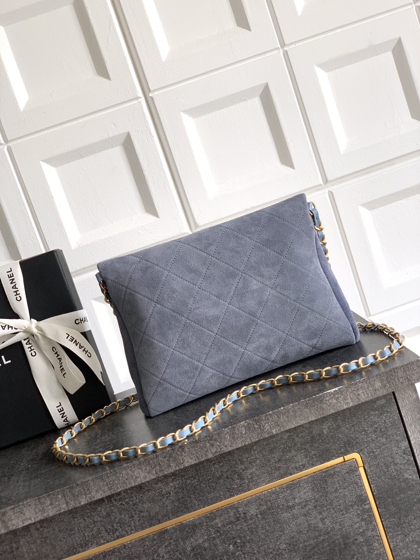 CHANEL 高仿女士絨面鏈條包 優雅藍灰感手提肩背兩用 小香精品風格設計款｜歐美奢侈品精品推薦