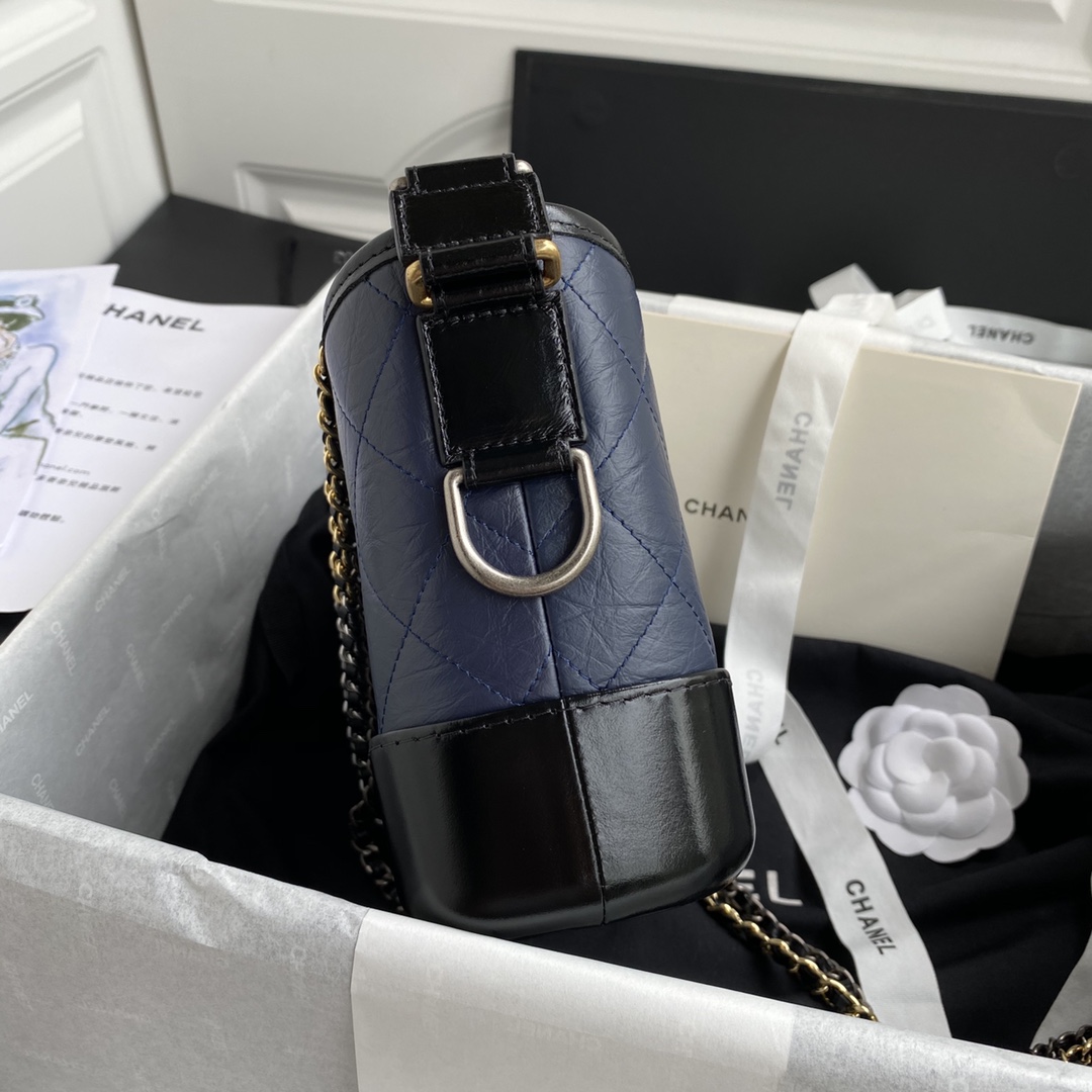 CHANEL 高仿 Gabrielle 藍黑拼接相機包 女士鏈條肩背款 都會時尚必備｜歐美奢侈品精品推薦