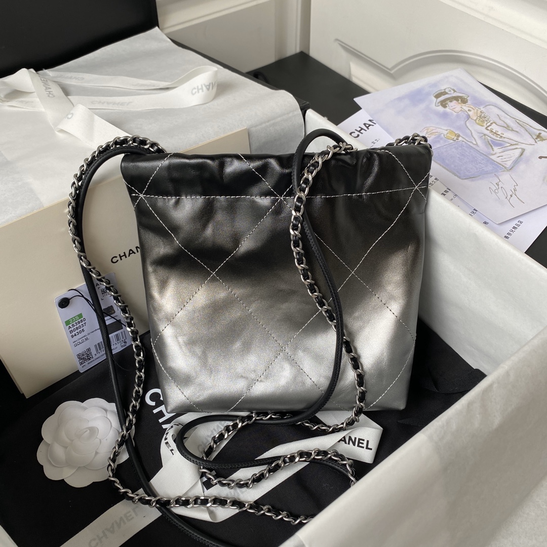 CHANEL 高仿銀黑漸層束口包 女士鏈條肩背款 個性時尚亮面設計｜歐美奢侈品精品推薦