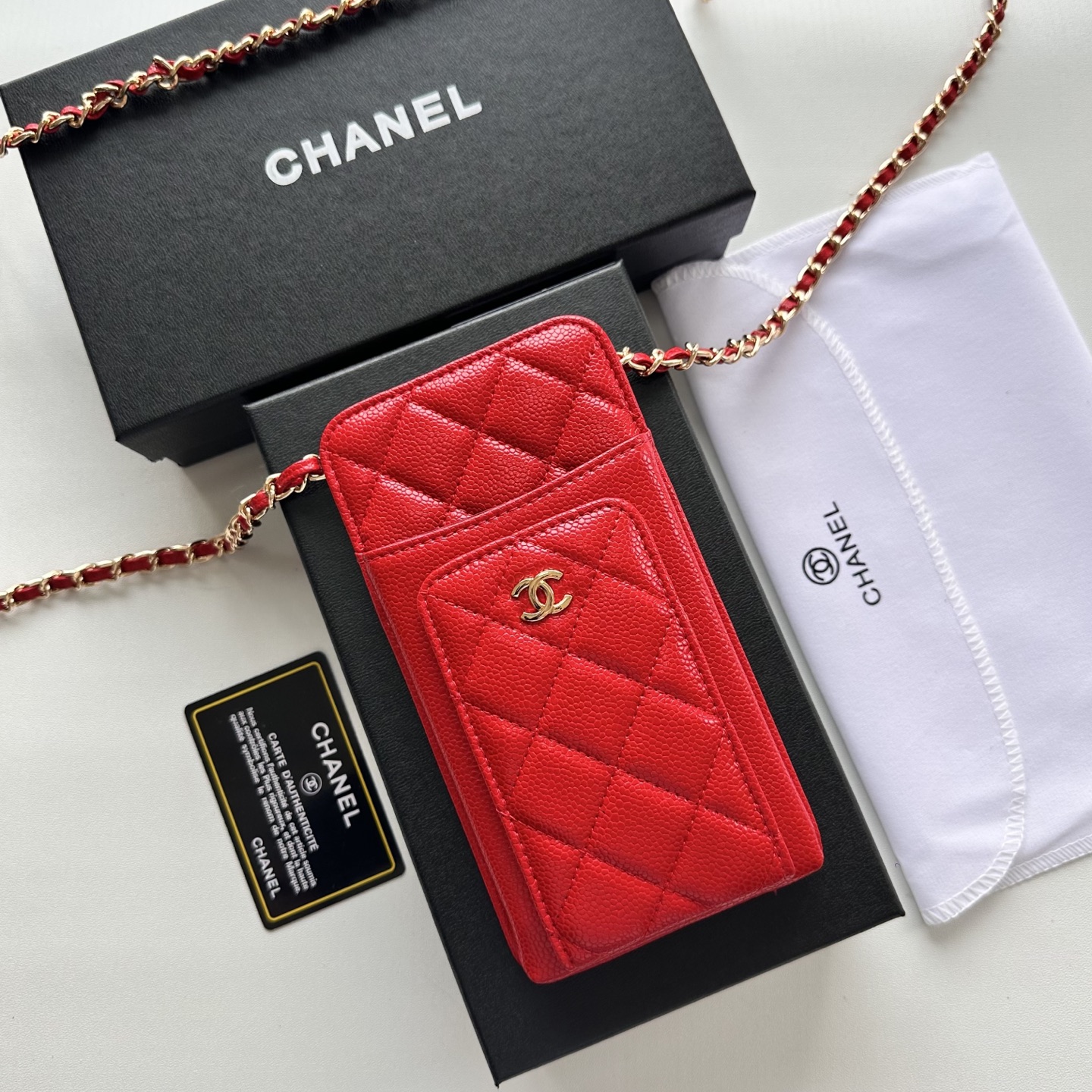 CHANEL 一比一女士斜背手機包 紅色菱格紋小香風鏈條款