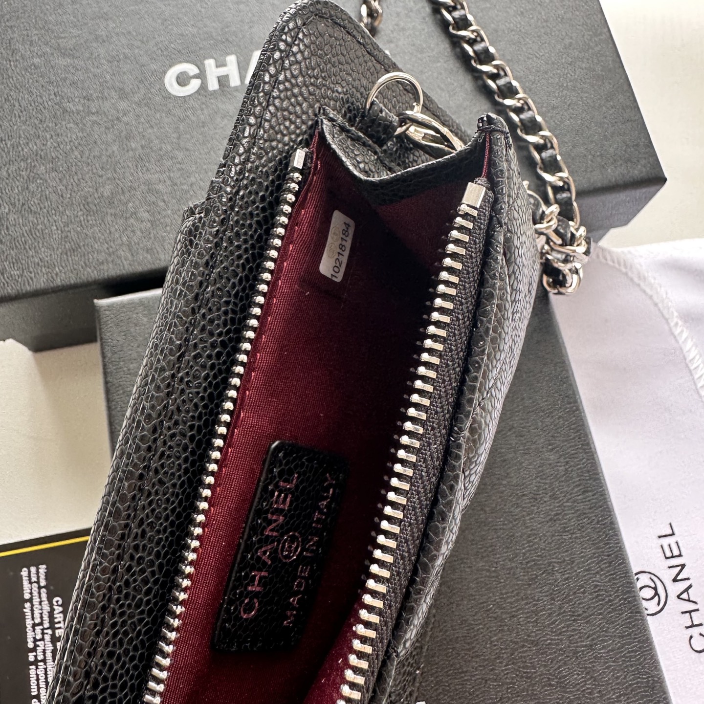 CHANEL 原單女士手機斜背小包 黑色菱格紋經典款式｜歐美奢侈品精品推薦