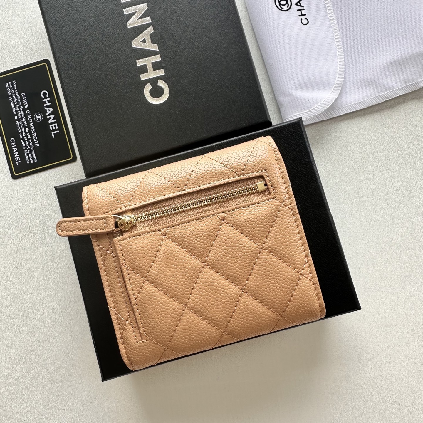 CHANEL A貨三折短夾 卡其膚菱格荔枝皮 小資輕奢百搭首選｜歐美奢侈品精品推薦