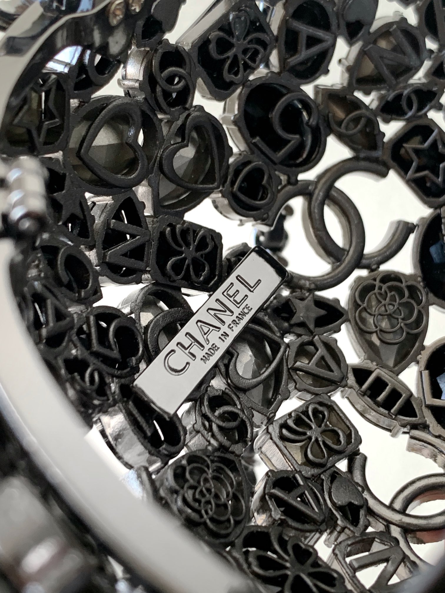 Chanel 高仿晚宴包 閃鑽球型設計 奢華黑晶滿鑽鏈包｜歐美奢侈品精品推薦