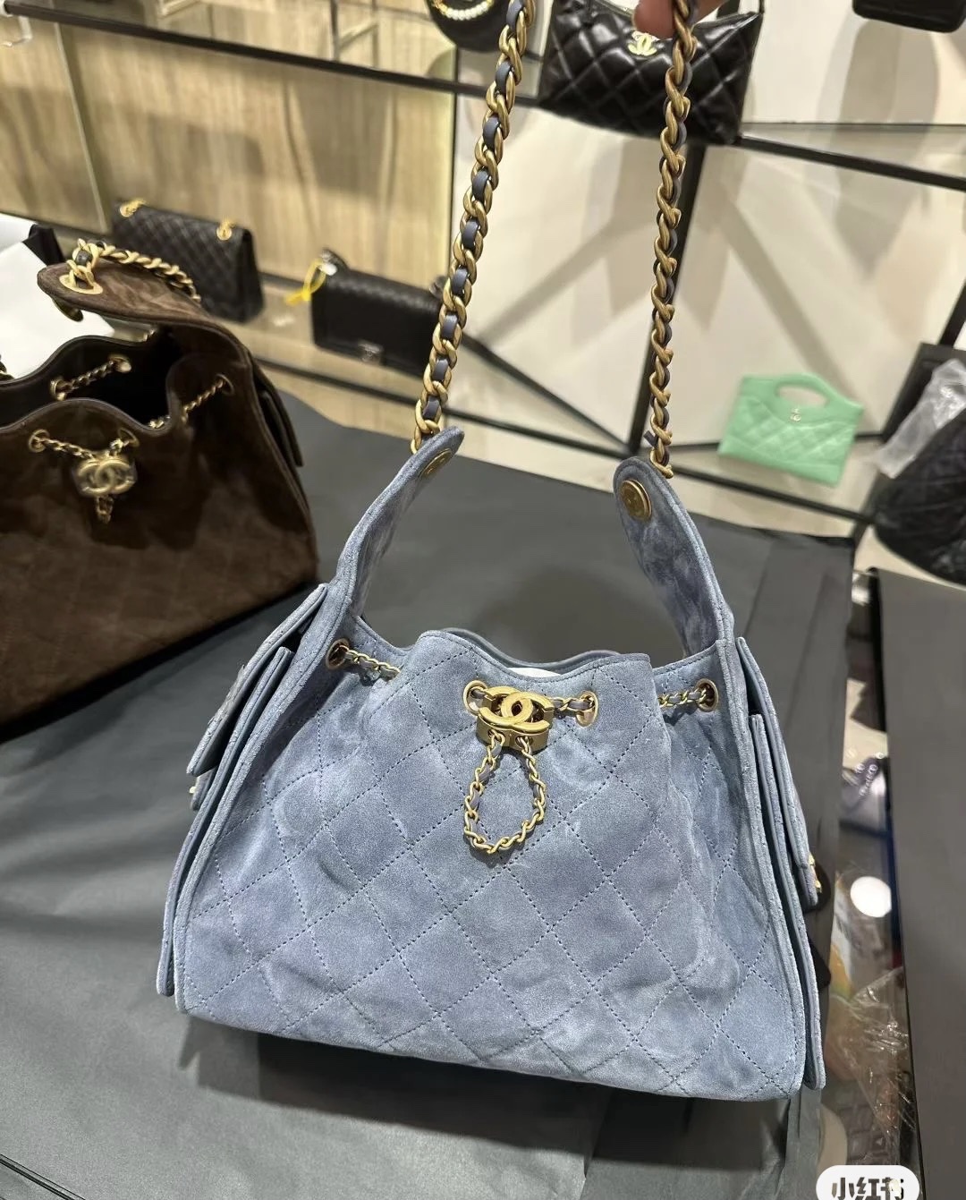 CHANEL 高仿精品 山形絨水桶包 經典金鏈條五色系列｜歐美奢侈品精品推薦