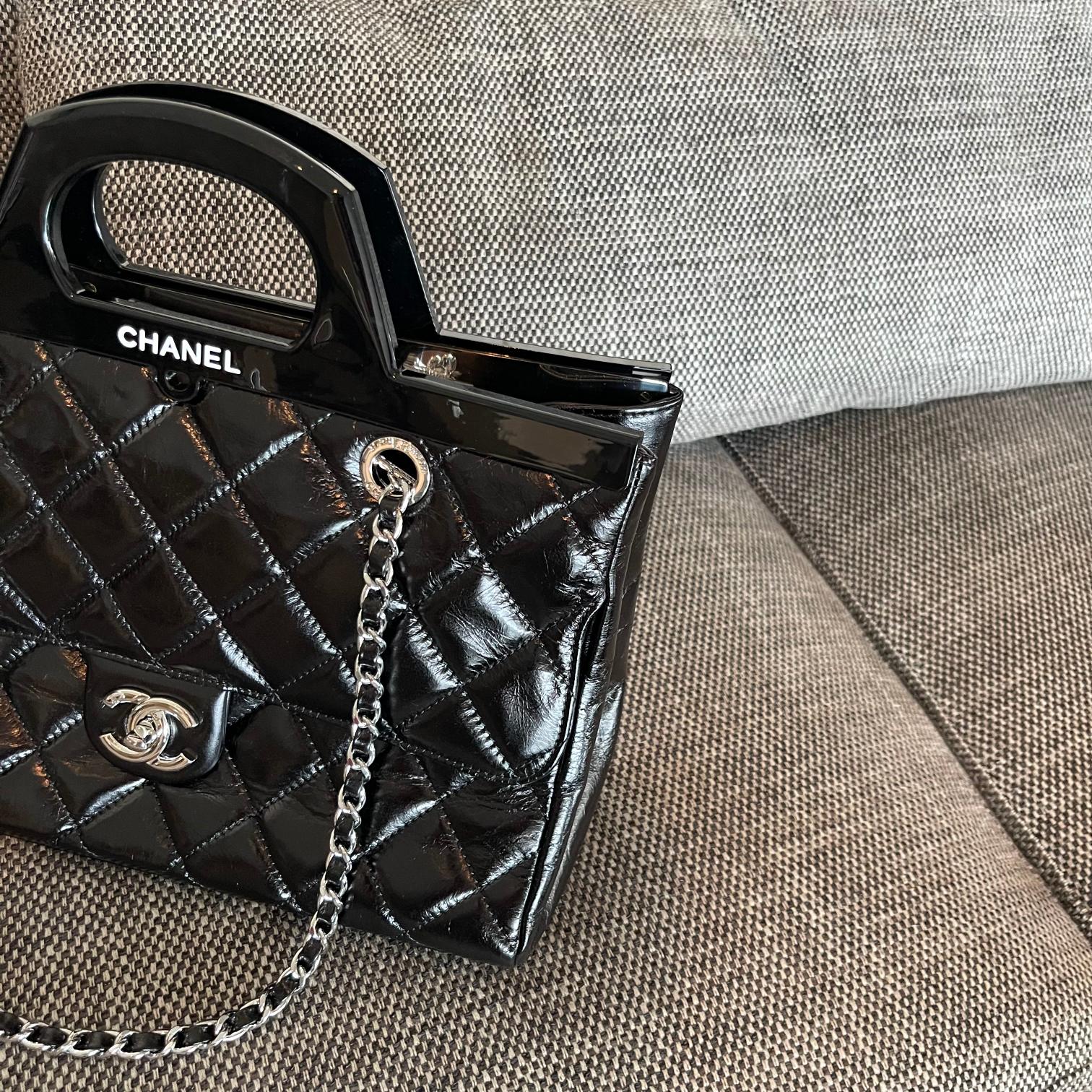 CHANEL 一比一復刻 黑色亮面菱格托特包 經典銀鏈條手提包｜歐美奢侈品精品推薦