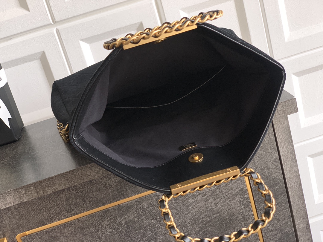 CHANEL高仿黑色菱格包 女款經典金鍊優雅造型｜歐美奢侈品精品推薦