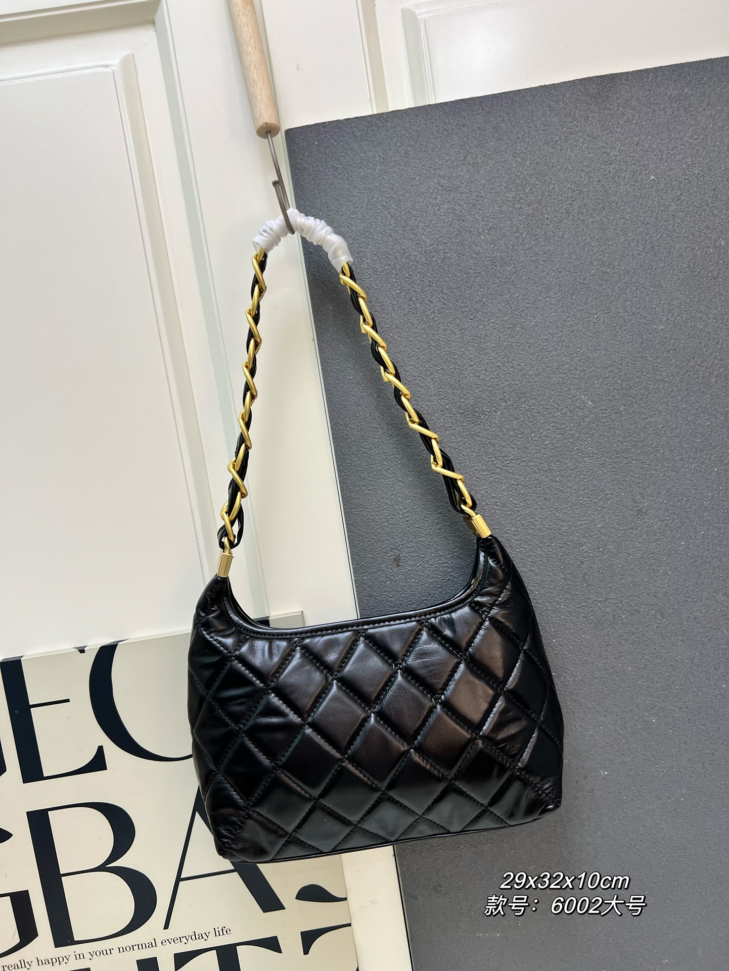 CHANEL高仿大號肩背包 女款亮面菱格包 通勤收納首選｜歐美奢侈品精品推薦