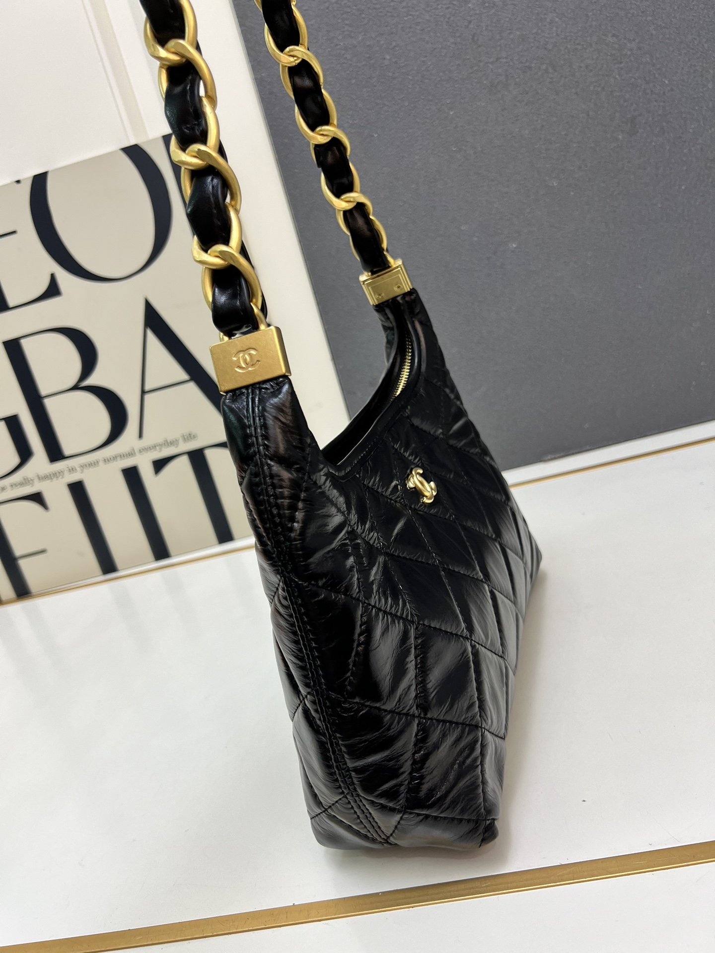 CHANEL高仿大號肩背包 女款亮面菱格包 通勤收納首選｜歐美奢侈品精品推薦