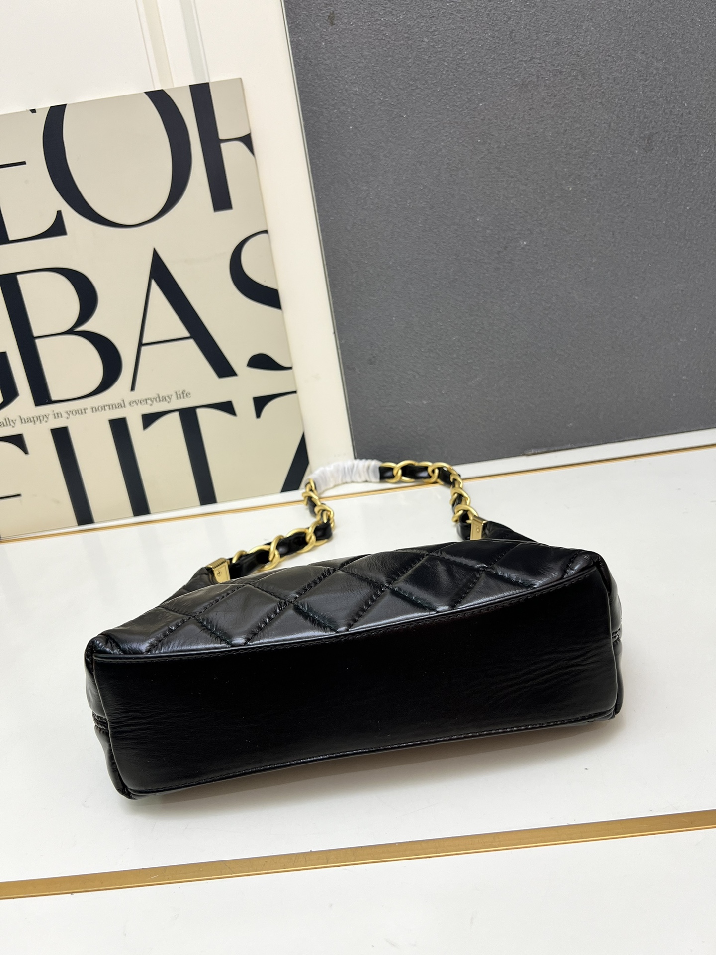 CHANEL高仿大號肩背包 女款亮面菱格包 通勤收納首選｜歐美奢侈品精品推薦