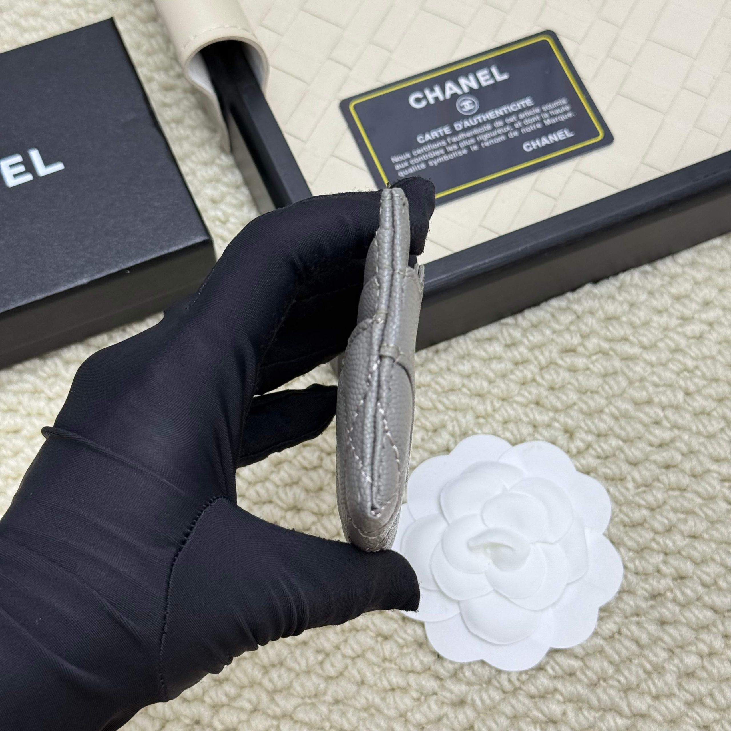 Chanel 高仿女士短夾簡約灰色款 經典菱格紋小巧時尚｜歐美奢侈品精品推薦