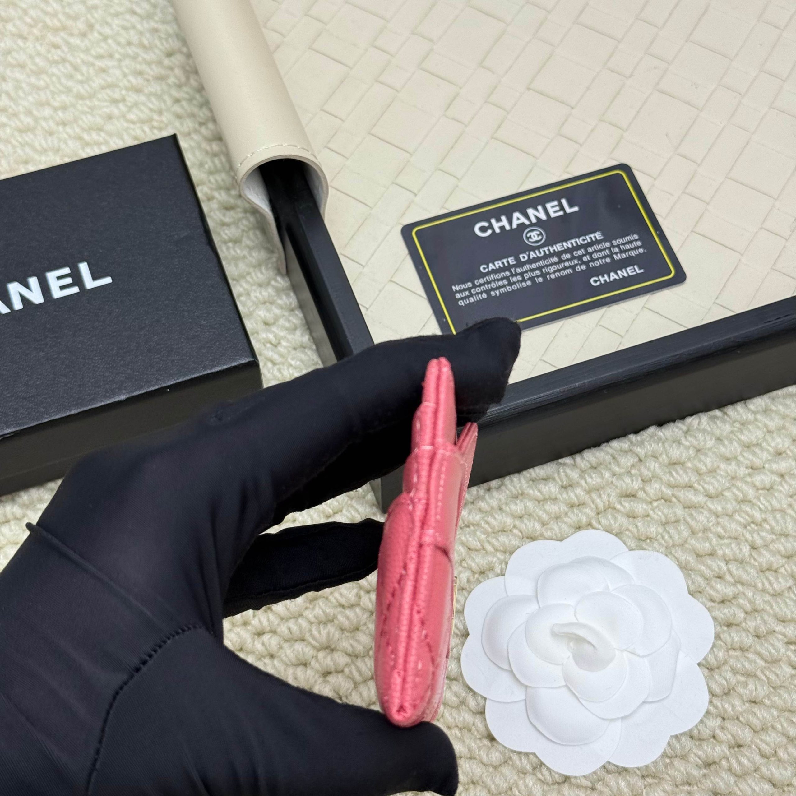 Chanel 一比一女士短夾粉色柔美款 輕甜配色高還原｜歐美奢侈品精品推薦