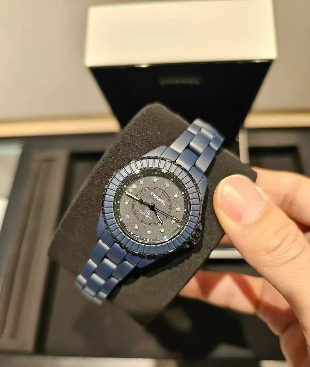 CHANEL J12 藍陶瓷高仿手錶 時尚運動風防水設計｜歐美奢侈品精品推薦