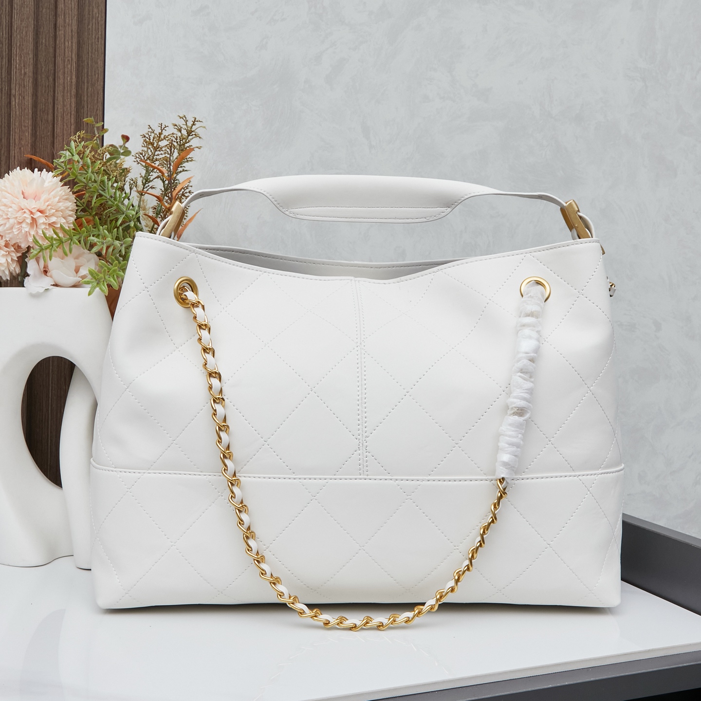 Chanel 小號奶油白鏈條包 原單品質時尚百搭經典之選