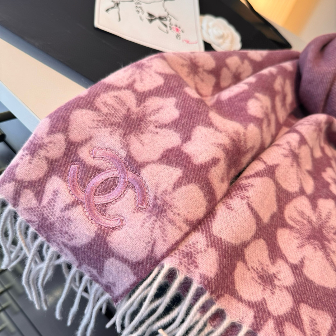Chanel一比一圍巾紫紅漸層花朵雙C刺繡羊毛混紡秋冬款｜歐美奢侈品精品推薦