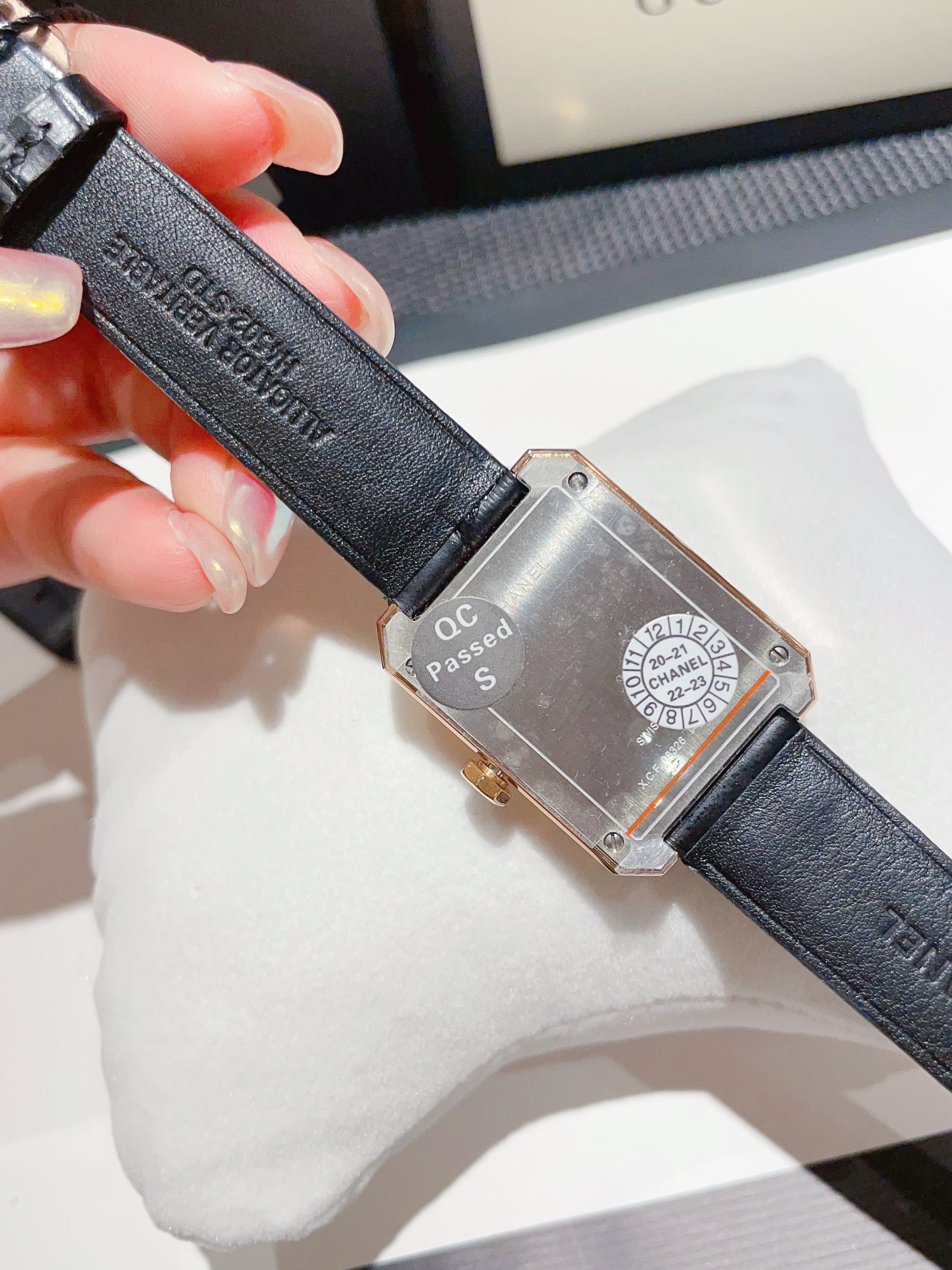 CHANEL 高仿BOY·FRIEND黑羅馬字面金邊女錶 一比一真皮時尚款｜歐美奢侈品精品推薦