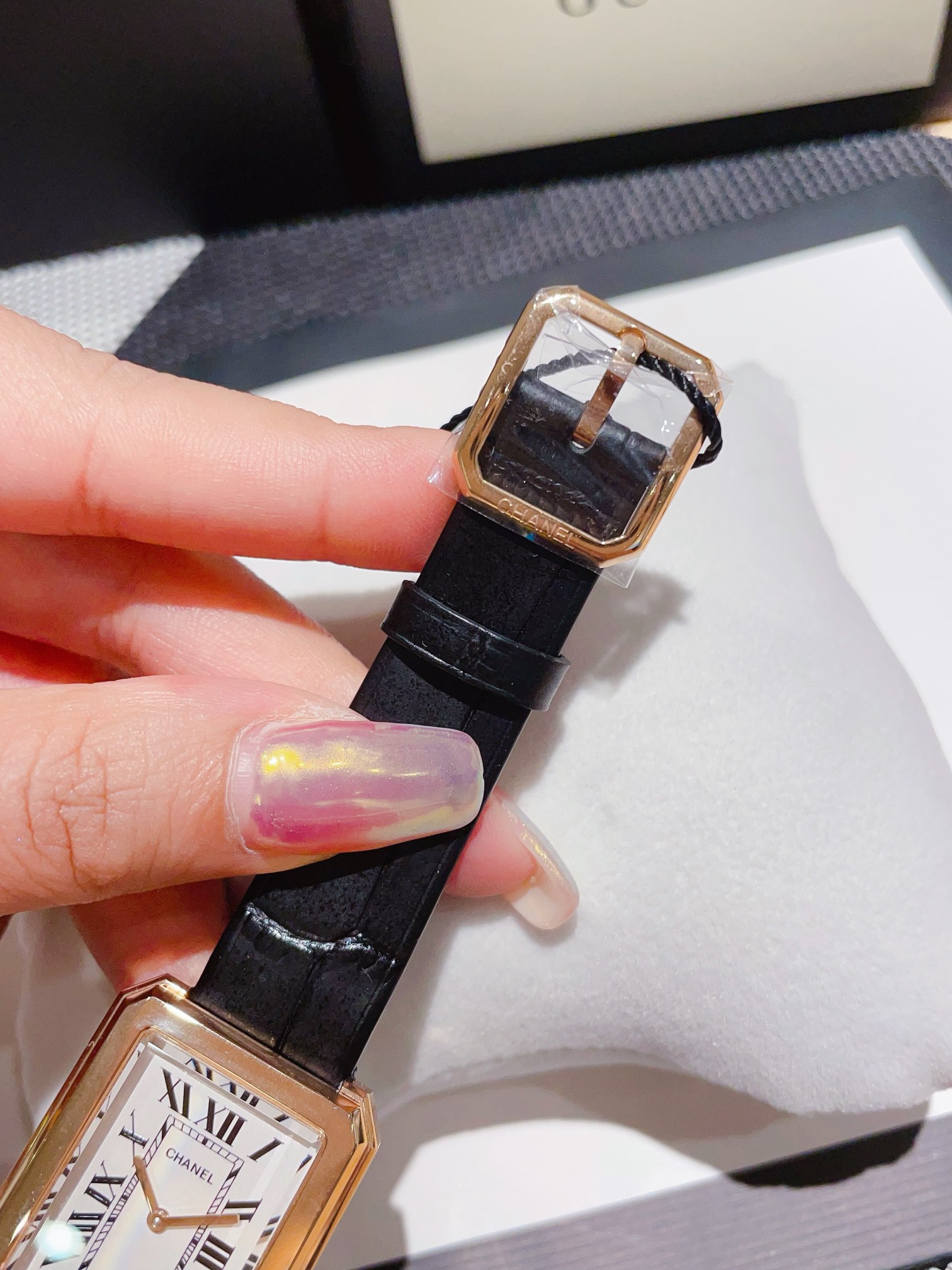 CHANEL 高仿BOY·FRIEND黑羅馬字面金邊女錶 一比一真皮時尚款｜歐美奢侈品精品推薦