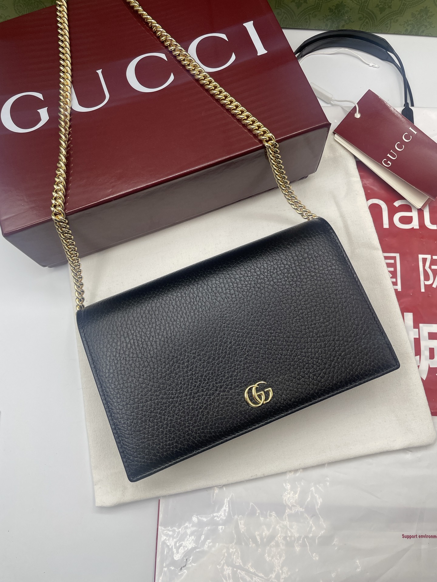 GUCCI 高仿GG Marmont 黑色荔枝皮鏈條包 氣質百搭單肩款