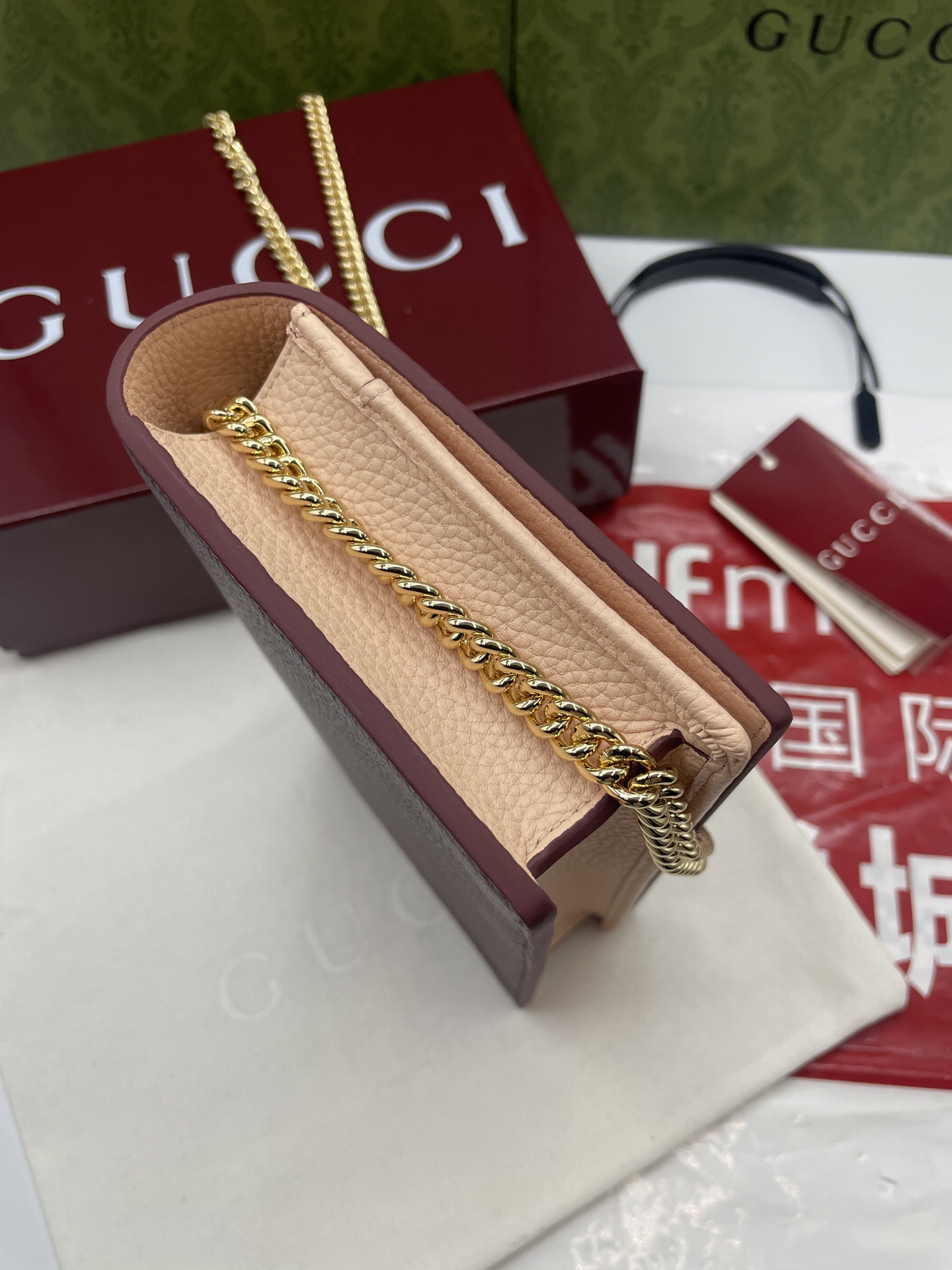 GUCCI 原單GG Marmont 酒紅色荔枝皮鏈條包 復古魅力｜歐美奢侈品精品推薦