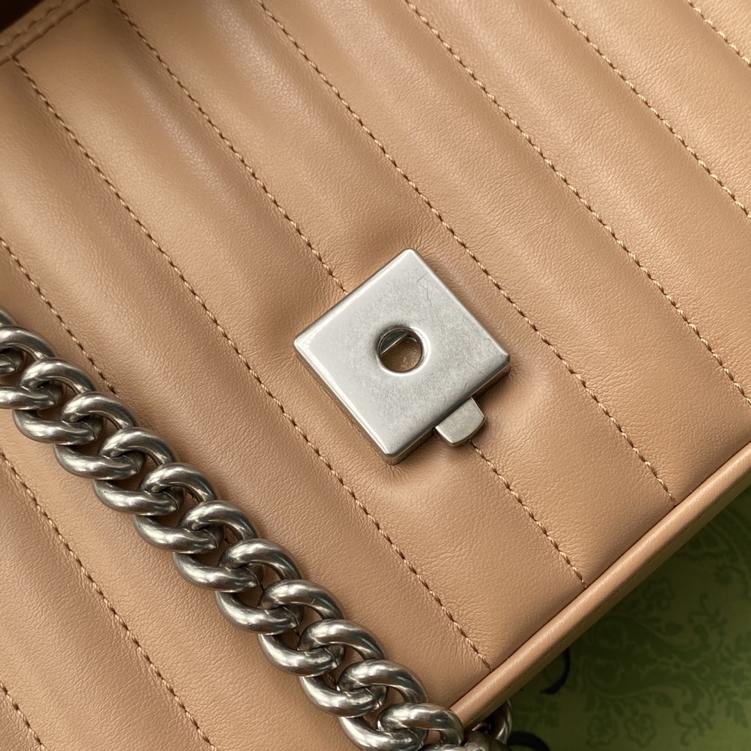 GUCCI 高仿GG Marmont 焦糖菱格肩背包 銀鍊雙G扣｜歐美奢侈品精品推薦