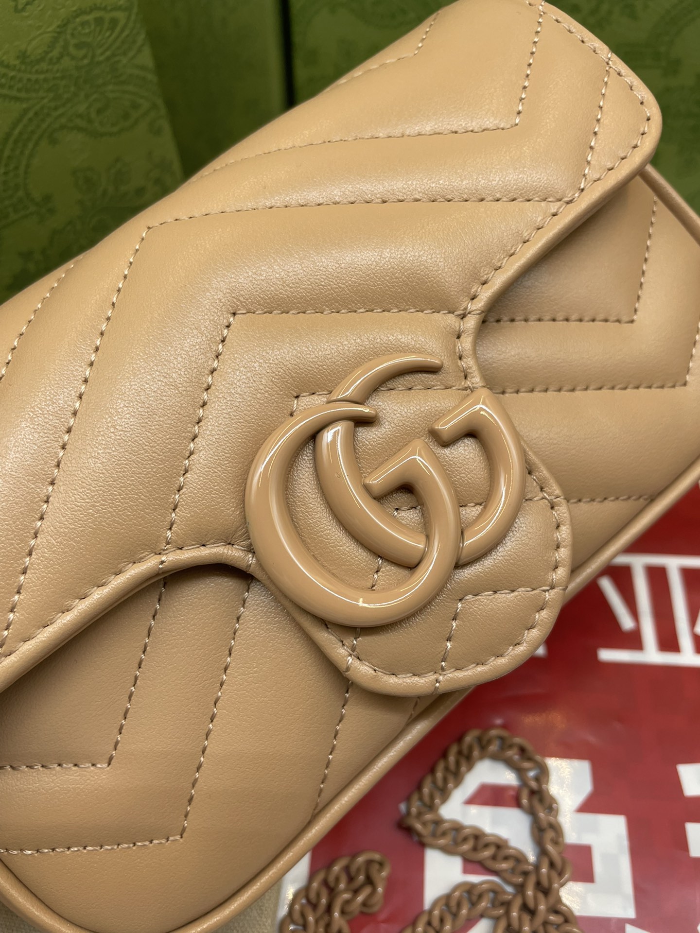 GUCCI 高仿GG Marmont迷你包 476433玫瑰米色 鏈條斜背百搭款｜歐美奢侈品精品推薦