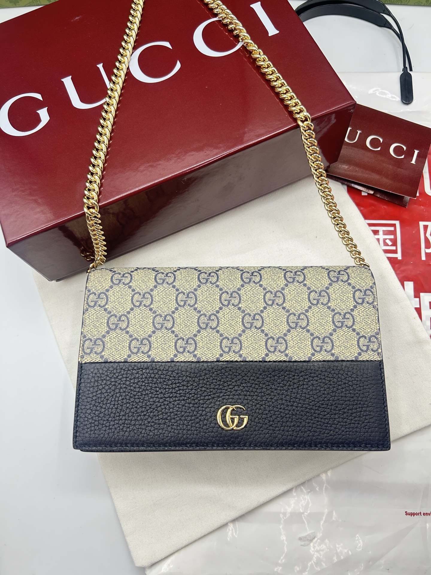 GUCCI 高仿帆布拼皮信封包 GG圖騰金鏈款 百搭造型肩背包
