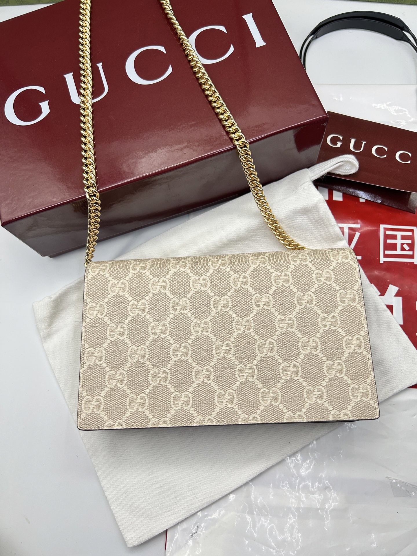 GUCCI 原單GG帆布拼駝皮信封包 金鍊肩背款 優雅百搭人氣推薦｜歐美奢侈品精品推薦
